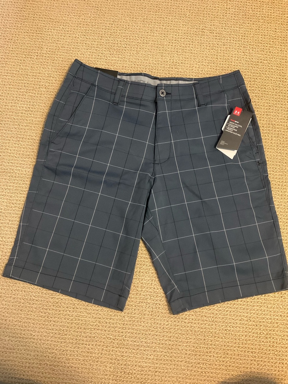 Under Armour Heatgear Men’s Navy Windowpane Tech Shorts Sz 34 NWT
